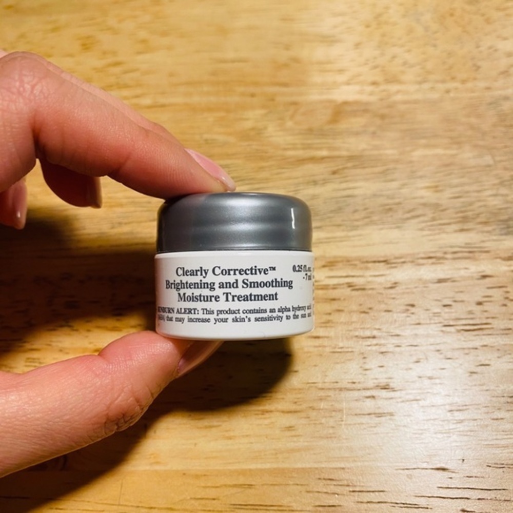 🎀2/20🎀 7 ML Kiehl’s Facial Moisture Cream Mini